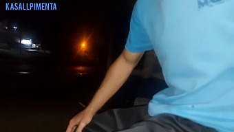 I Nearly Expose Myself To A Woman Waiting For The Bus, What Would Be Her Reaction?
